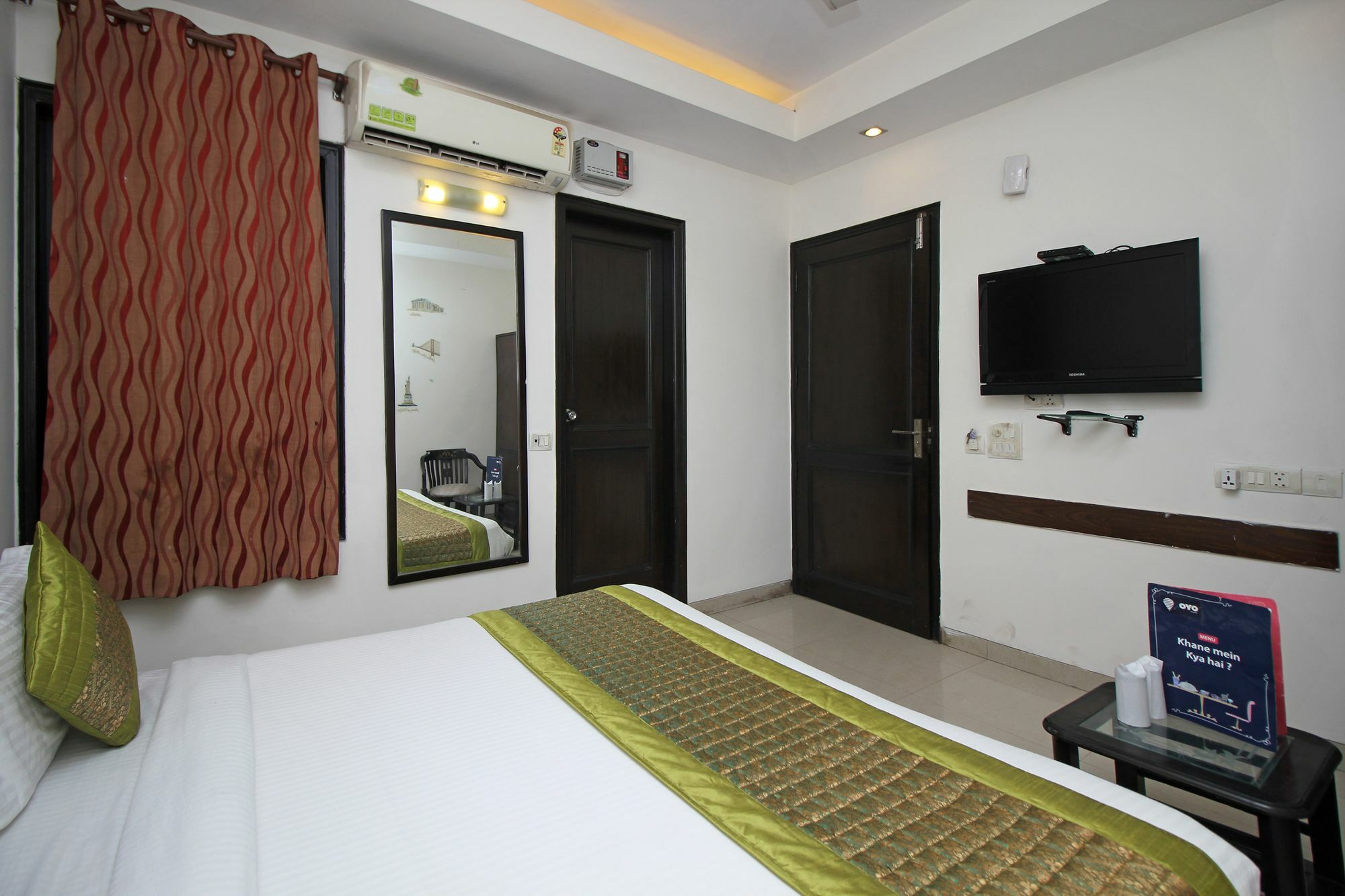 Oyo 9030 Hotel Delhi Airport Plaza Ню Делхи Екстериор снимка