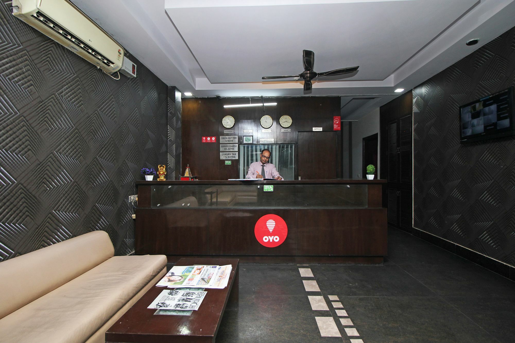 Oyo 9030 Hotel Delhi Airport Plaza Ню Делхи Екстериор снимка